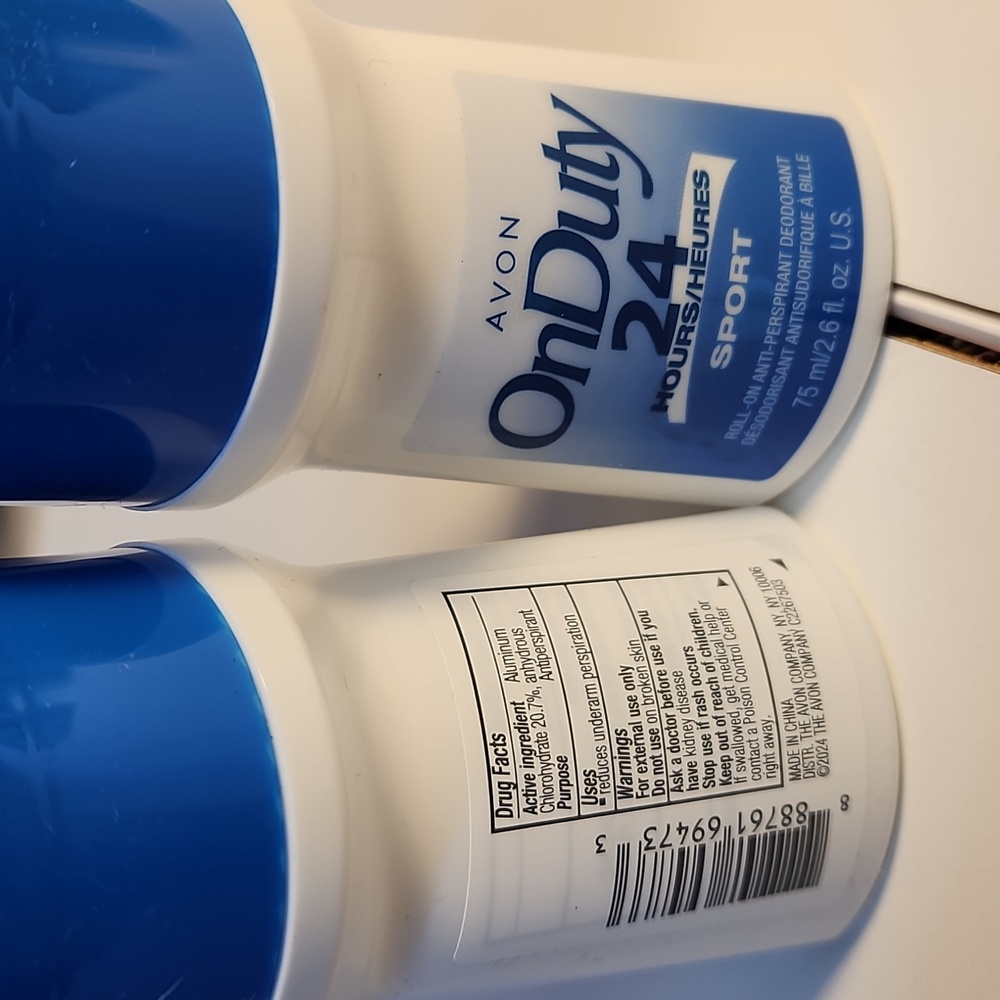 Avon Set of 2 On Duty Sport Roll-On Deodorant Blue and White - Picture 3 of 3